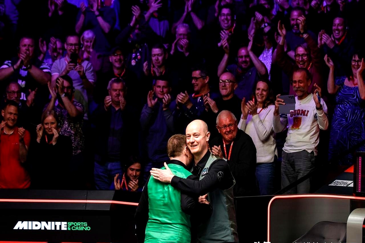 开云体育-Ming迎来二十赛季出色发挥，C9观众热烈欢呼！的简单介绍