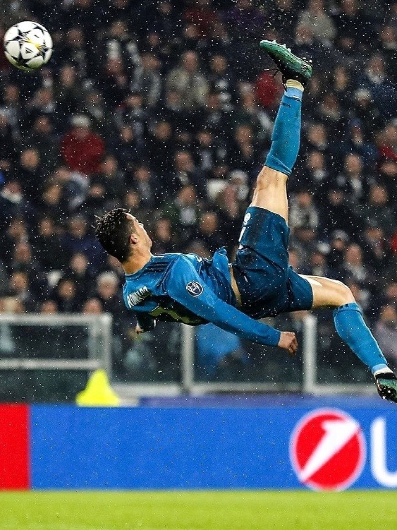 包含C罗在加拿大队比赛中高光表现,战术调整引发热议!的词条 包含C罗在加拿大队比赛中高光表现,战术调整引发热议!的词条