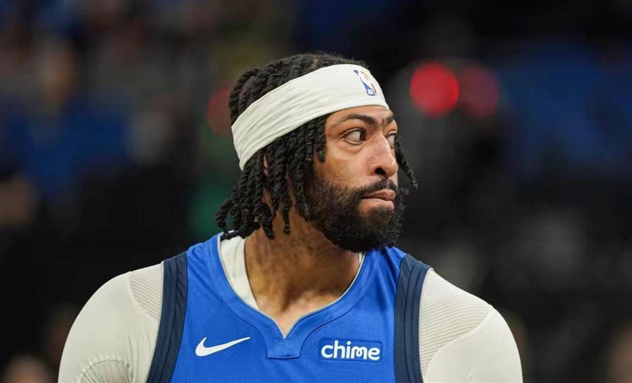  浓眉哥关键节点赛况扑朔迷离,篮网带队取胜了吗 